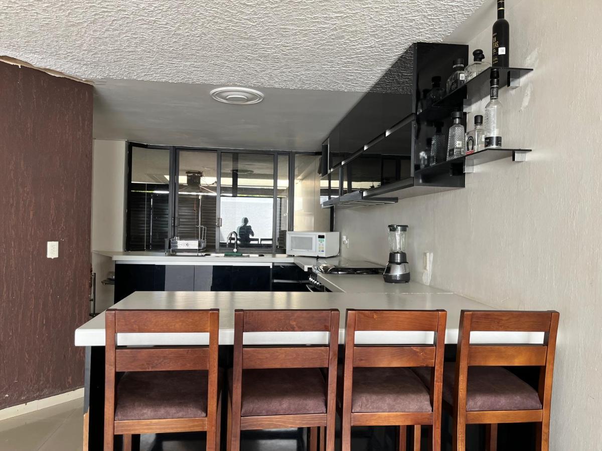 特帕蒂特兰Beautiful Private House In The Downtown With 3 Floors别墅 外观 照片