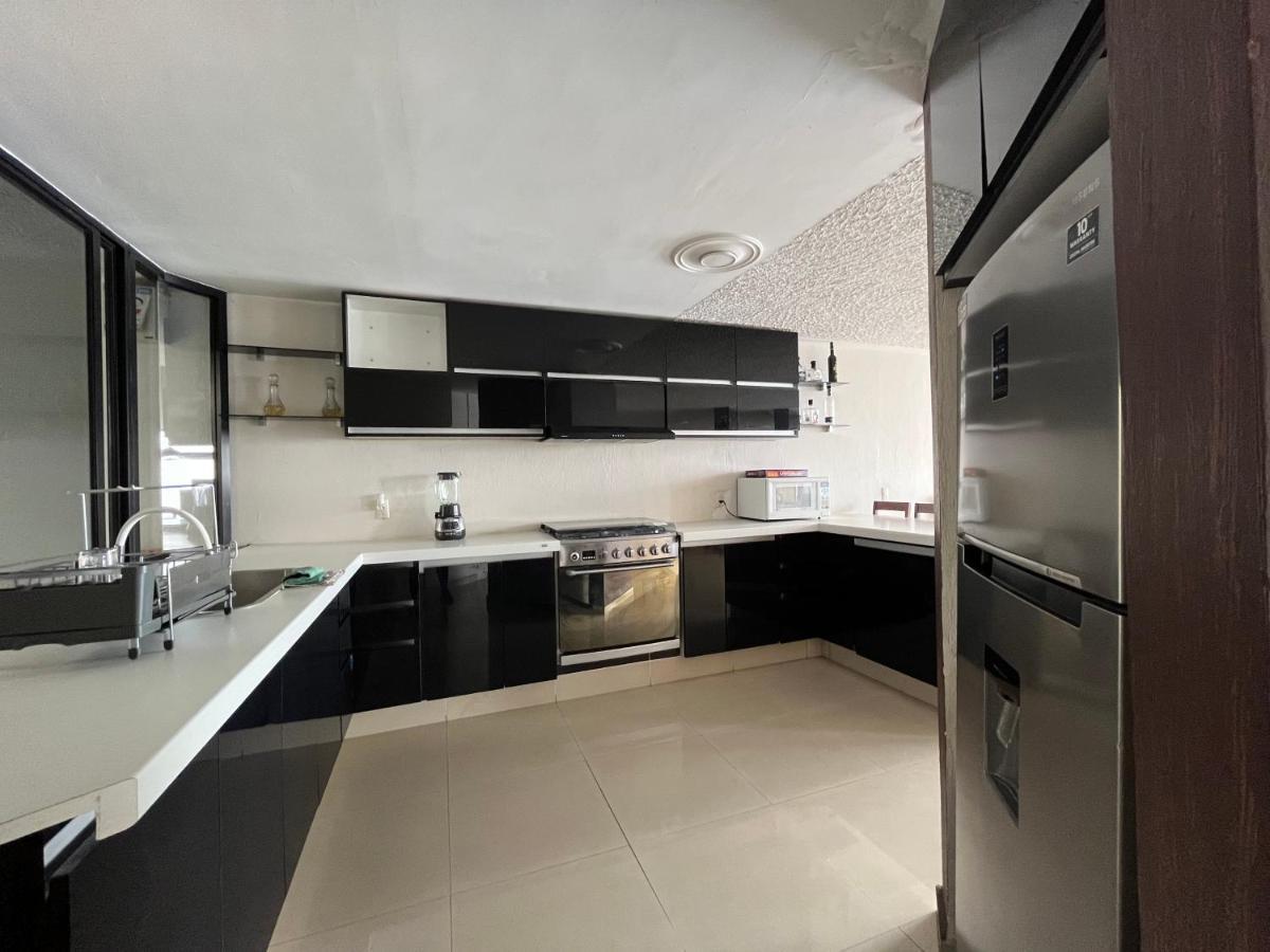 特帕蒂特兰Beautiful Private House In The Downtown With 3 Floors别墅 外观 照片